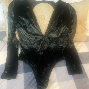 Victoria secret size M/L slightly used like new